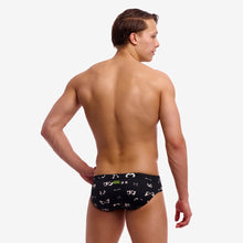 Funky Trunks - Mens Swimsuit - Classic Briefs - Eye Spy