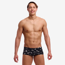Funky Trunks - Mens Swimsuit - Classic Trunks - Eye Spy