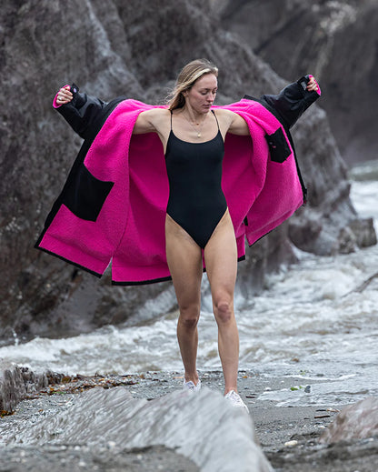 DRYROBE - Coat - Advance Long Sleeve - Black/Pink