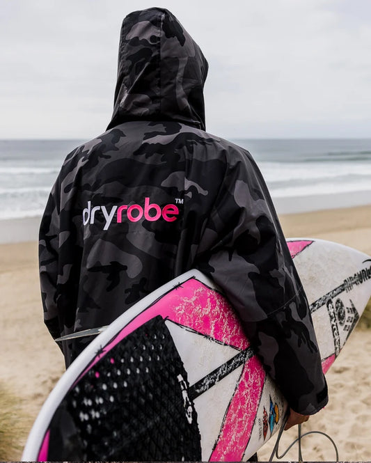 black camo pink dryrobe